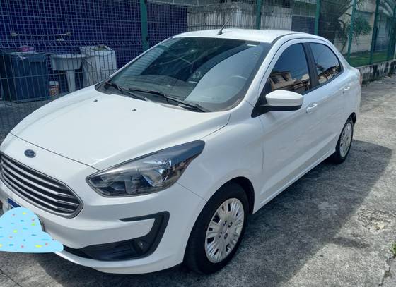 FORD KA 1.0 TI-VCT FLEX SE PLUS SEDAN MANUAL FORD KA 1.0 TI-VCT FLEX SE PLUS SEDAN MANUAL